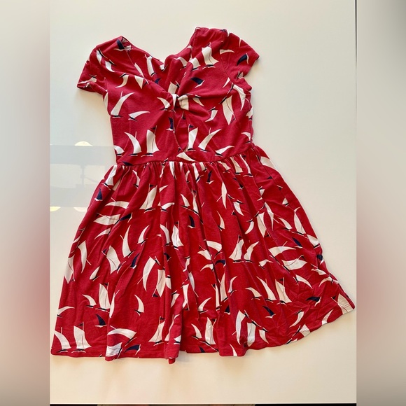 Polo Ralph Lauren sailboat dress with twisted keyhole back. Size M (8-10), red. - Picture 2 of 7